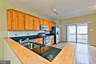 526 Canton Ct, Baltimore, MD 21224 - Photo 5
