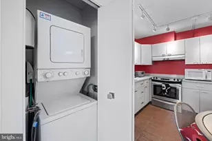 4100 N Charles Street N, Baltimore, MD 21218 - Photo 13