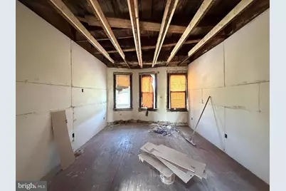 1205 W Mulberry Street, Baltimore, MD 21223 - Photo 13