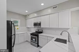 1525 W Pratt St, Baltimore, MD 21223 - Photo 11