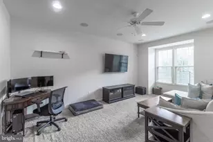 4658 Hudson St, Baltimore, MD 21224 - Photo 15