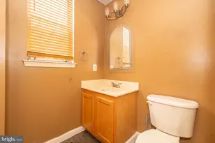 605 N Fremont Ave N, Baltimore, MD 21201 - Photo 11