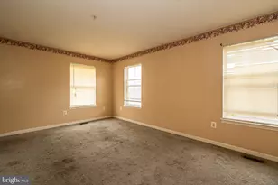 605 N Fremont Ave N, Baltimore, MD 21201 - Photo 13