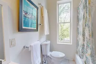 2431 Calvert Street N, Baltimore, MD 21218 - Photo 13