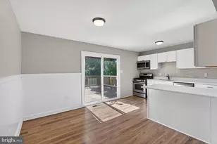 647 Charraway Rd, Baltimore, MD 21229 - Photo 13