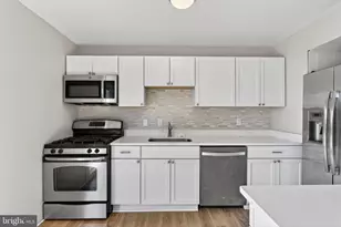 647 Charraway Rd, Baltimore, MD 21229 - Photo 11