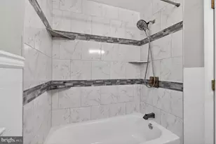 647 Charraway Rd, Baltimore, MD 21229 - Photo 31