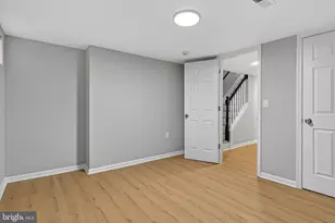 1725 E Oliver St, Baltimore, MD 21213 - Photo 21