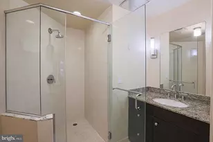675 President St, Baltimore, MD 21202 - Photo 11