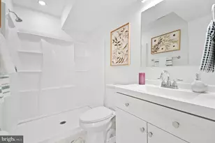 3731 Falls Rd, Baltimore, MD 21211 - Photo 25