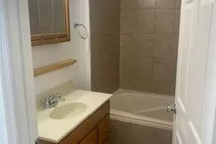 315 E 29th St, Baltimore, MD 21218 - Photo 15