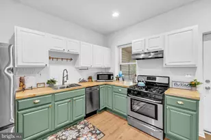 117 S Calhoun St, Baltimore, MD 21223 - Photo 15