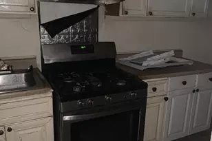 3009 Ridgewood Ave, Baltimore, MD 21215 - Photo 9