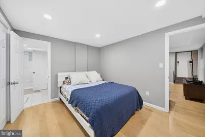 303 E Melrose Avenue, Baltimore, MD 21212 - Photo 19