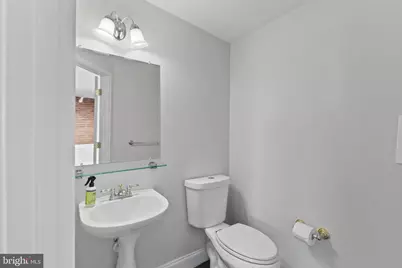2038 E Pratt Street, Baltimore, MD 21231 - Photo 27