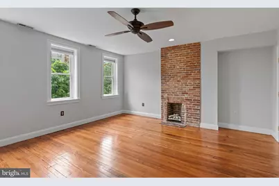 2038 E Pratt Street, Baltimore, MD 21231 - Photo 15