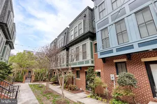 25 Yogurt Ln, Baltimore, MD 21231 - Photo 3