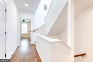 25 Yogurt Ln, Baltimore, MD 21231 - Photo 21