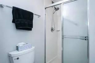 6711 Park Heights Ave, Baltimore, MD 21215 - Photo 17
