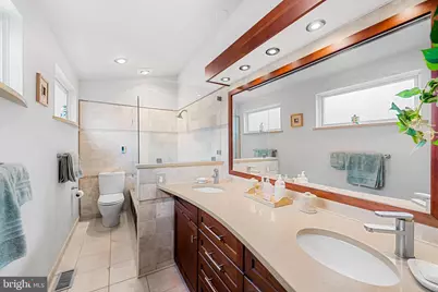 121 W Lee Street, Baltimore, MD 21201 - Photo 33
