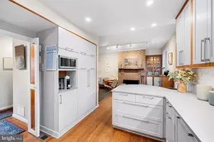 121 W Lee St, Baltimore, MD 21201 - Photo 19