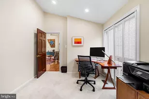 121 W Lee St, Baltimore, MD 21201 - Photo 39