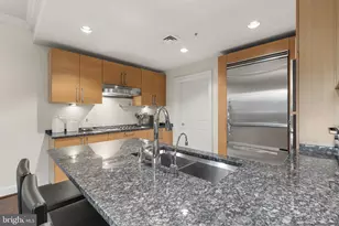 801 Key Hwy, Baltimore, MD 21230 - Photo 39