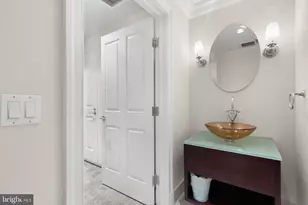 801 Key Hwy, Baltimore, MD 21230 - Photo 3