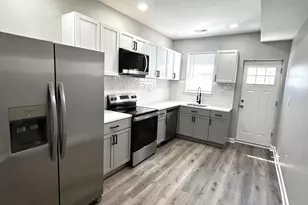 2815 E Chase St, Baltimore, MD 21213 - Photo 9