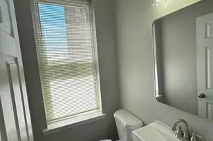 2815 E Chase St, Baltimore, MD 21213 - Photo 11