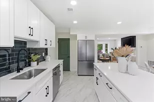 2013 Ramblewood Rd, Baltimore, MD 21239 - Photo 15