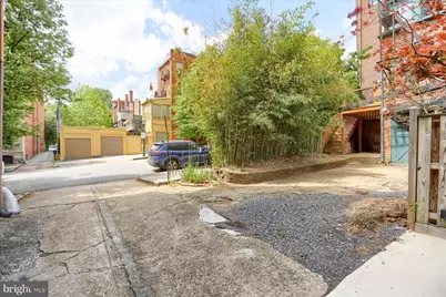 131 W Lanvale Street, Baltimore, MD 21217 - Photo 15