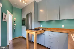 131 W Lanvale St, Baltimore, MD 21217 - Photo 13