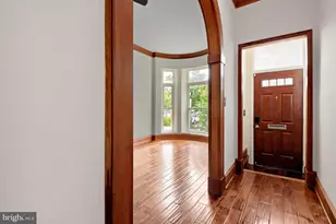 2331 N Calvert St, Baltimore, MD 21218 - Photo 5