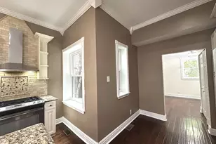 2331 N Calvert St, Baltimore, MD 21218 - Photo 25
