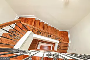 2331 N Calvert St, Baltimore, MD 21218 - Photo 29