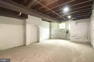 2331 N Calvert St, Baltimore, MD 21218 - Photo 53