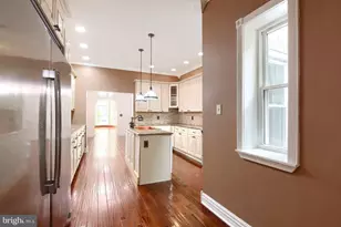 2331 N Calvert St, Baltimore, MD 21218 - Photo 23