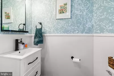 524 S Kenwood Avenue, Baltimore, MD 21224 - Photo 17