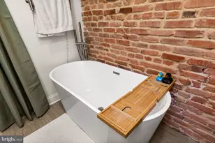 524 S Kenwood Ave, Baltimore, MD 21224 - Photo 23