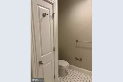 411 E Lafayette Avenue E, Baltimore, MD 21202 - Photo 21