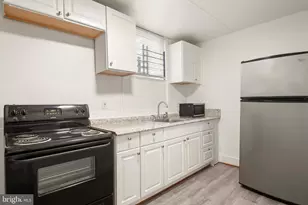2008 Division St, Baltimore, MD 21217 - Photo 9