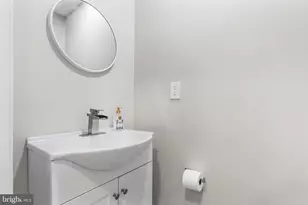 640 Melvin Dr, Baltimore, MD 21230 - Photo 9