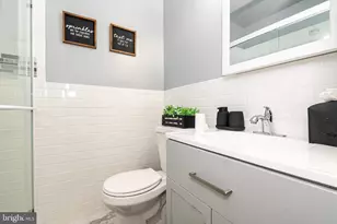 1226 N Augusta Ave, Baltimore, MD 21229 - Photo 13