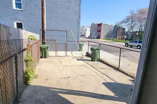 1746 E Oliver St, Baltimore, MD 21213 - Photo 17