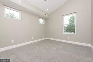 1016 W Fayette St, Baltimore, MD 21223 - Photo 19