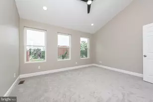 1016 W Fayette St, Baltimore, MD 21223 - Photo 21