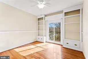 2 Hamlet Hill Rd, Baltimore, MD 21210 - Photo 15