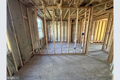 121 N Hilton Street, Baltimore, MD 21229 - Photo 13