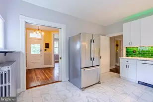 4307 Parkwood Ave, Baltimore, MD 21206 - Photo 7
